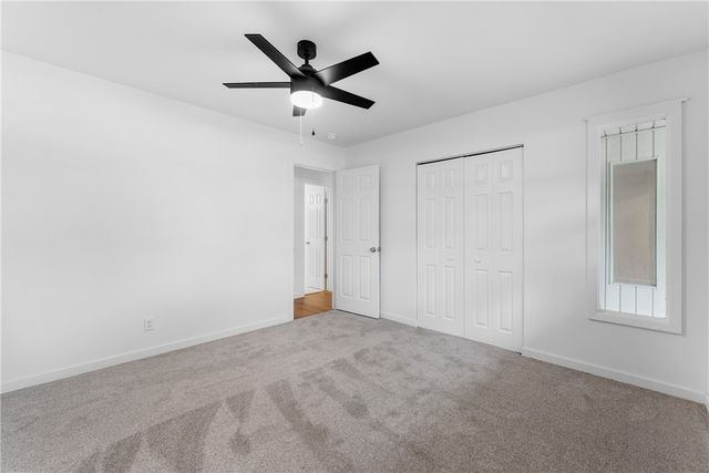 1716 E Rolling Hills Drive, Fayetteville, AR 72703