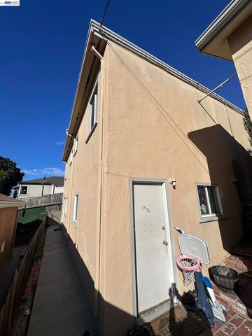 3027 Yolo Ave, El Cerrito, CA 94530