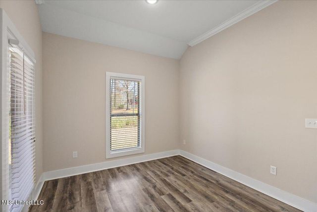 706 Magnolia Point Circle, Pearl, MS 39208