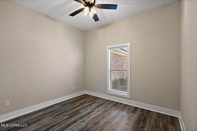 706 Magnolia Point Circle, Pearl, MS 39208