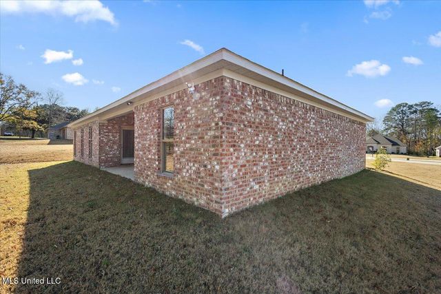 706 Magnolia Point Circle, Pearl, MS 39208