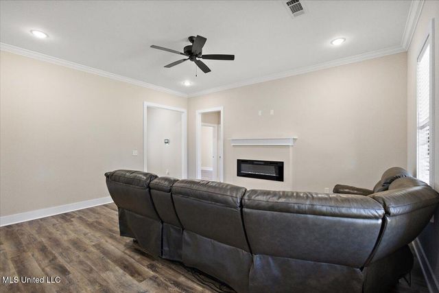 706 Magnolia Point Circle, Pearl, MS 39208