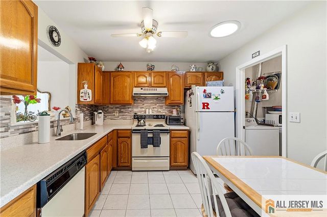 853 Ardmore Road 853A, Monroe, NJ 08831