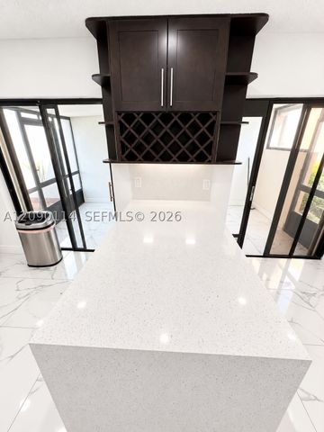 17 Columbia Ct, Deerfield Beach, FL 33442