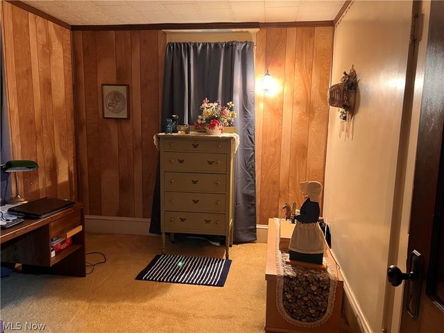 189 W Martin Street, East Palestine, OH 44413