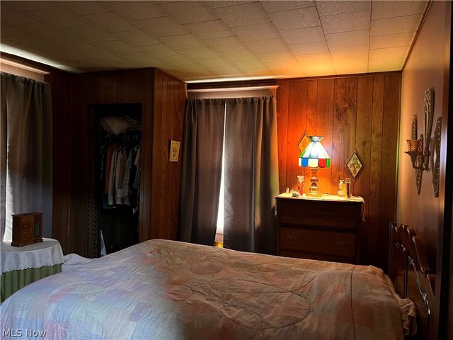 189 W Martin Street, East Palestine, OH 44413