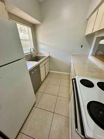 1109 E ROHE STREET A & B, Tarpon Springs, FL 34689