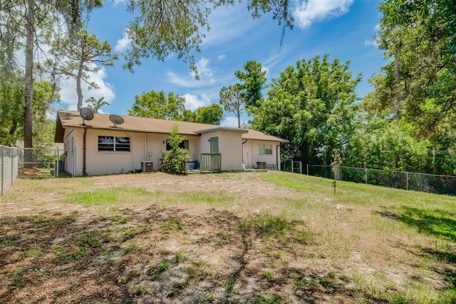 1109 E ROHE STREET A & B, Tarpon Springs, FL 34689