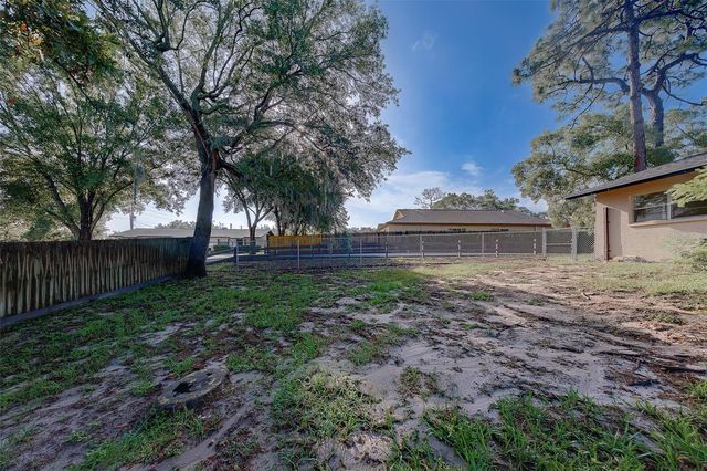 1109 E ROHE STREET A & B, Tarpon Springs, FL 34689