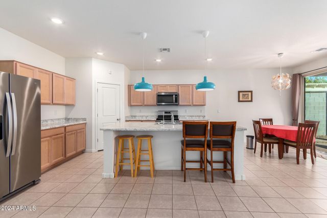 7167 E TEAL Way, San Tan Valley, AZ 85143