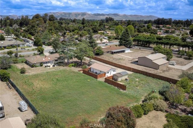 245 N Las Flores, Nipomo, CA 93444