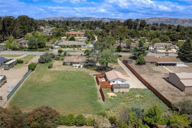 245 N Las Flores, Nipomo, CA 93444