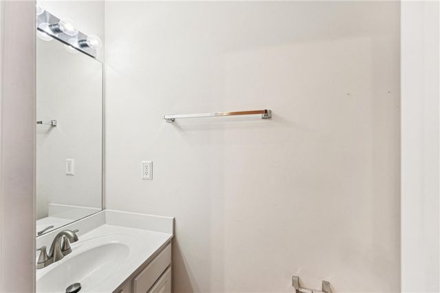 2467 Bridlewood SE Drive 7, Atlanta, GA 30339