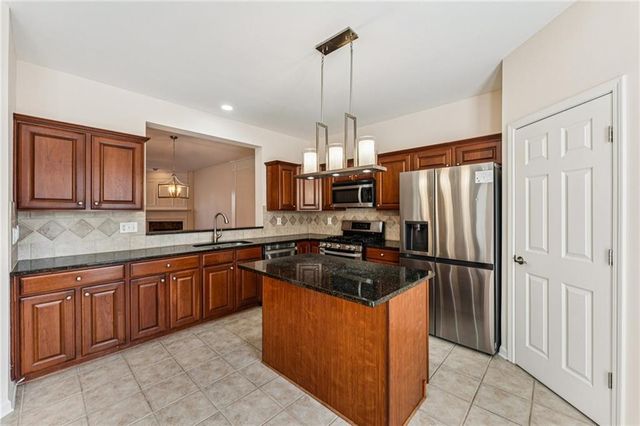 2467 Bridlewood SE Drive 7, Atlanta, GA 30339