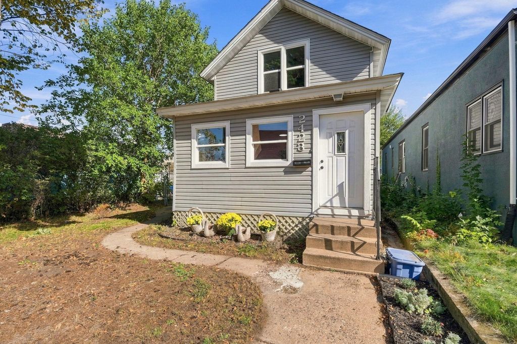 2423 Quincy Street NE, Minneapolis, MN 55418 — photo 3