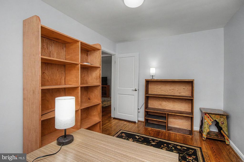 Image 32 of property listing at 9951 HILLTOP DR, Baltimore, MD 21234