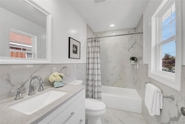 811 Front Street, Hempstead, NY 11550
