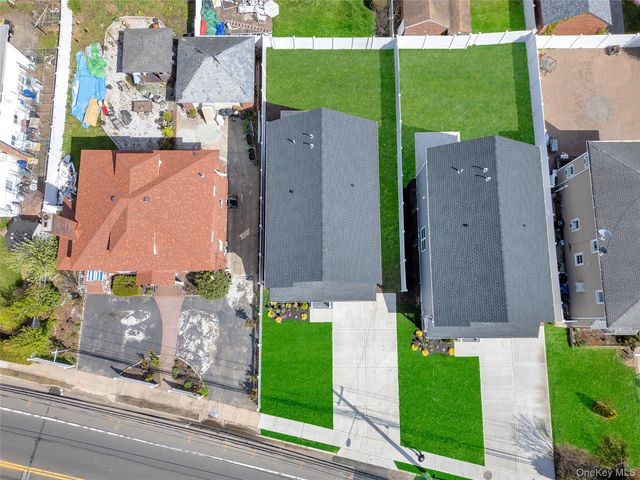 811 Front Street, Hempstead, NY 11550