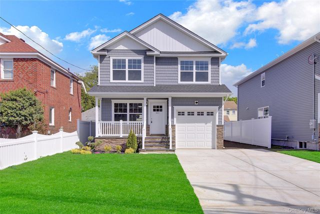 811 Front Street, Hempstead, NY 11550