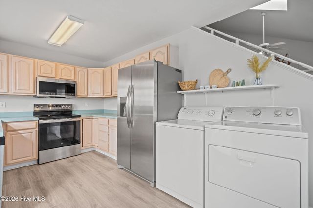 92 E Second Street, Ocean Isle Beach, NC 28469