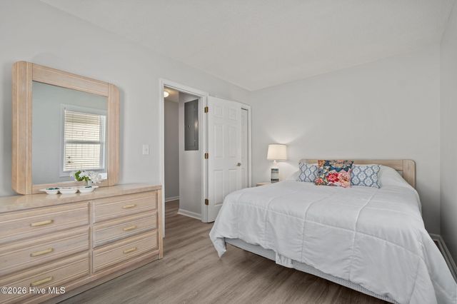 92 E Second Street, Ocean Isle Beach, NC 28469