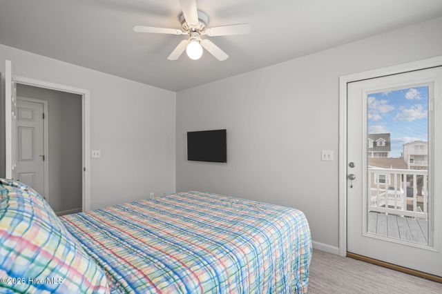 92 E Second Street, Ocean Isle Beach, NC 28469