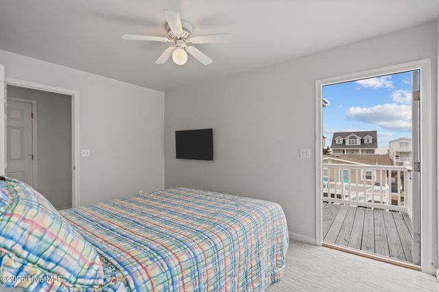 92 E Second Street, Ocean Isle Beach, NC 28469