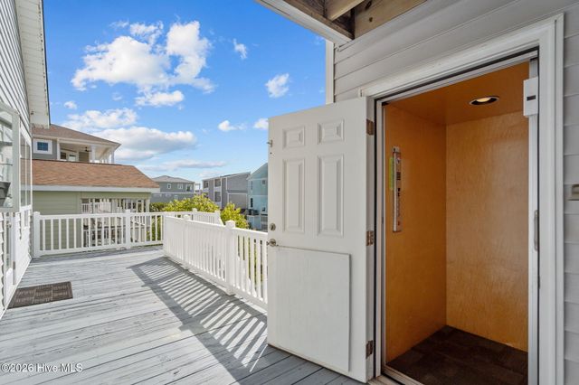 92 E Second Street, Ocean Isle Beach, NC 28469