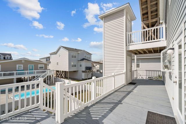 92 E Second Street, Ocean Isle Beach, NC 28469