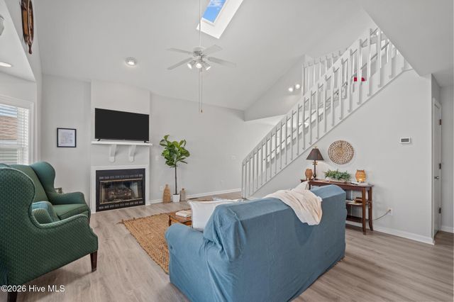 92 E Second Street, Ocean Isle Beach, NC 28469