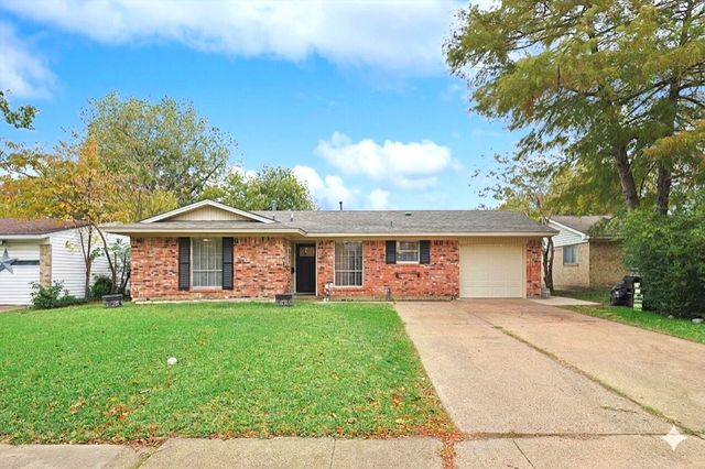 405 Birchwood Circle, Mesquite, TX 75149