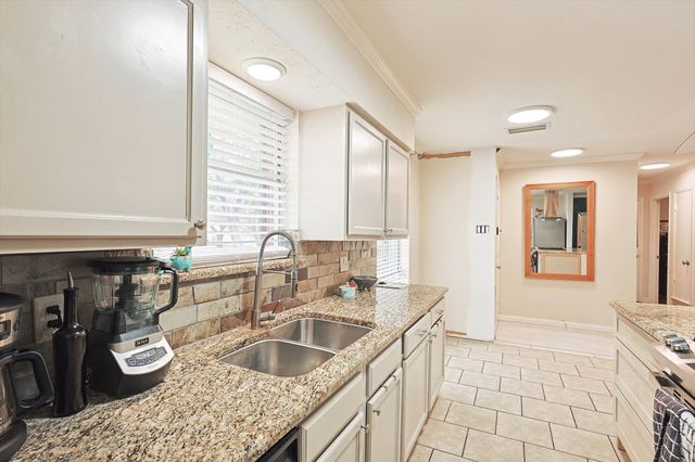 405 Birchwood Circle, Mesquite, TX 75149