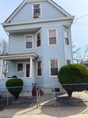 106 N 6Th St 2, Paterson City, NJ 07522