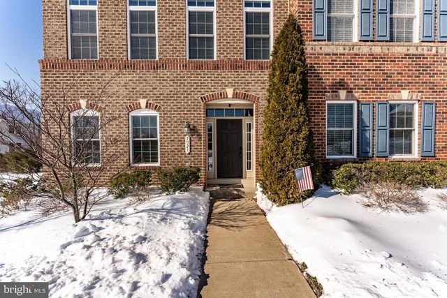 7921 CULLODEN CREST LN, Gainesville, VA 20155