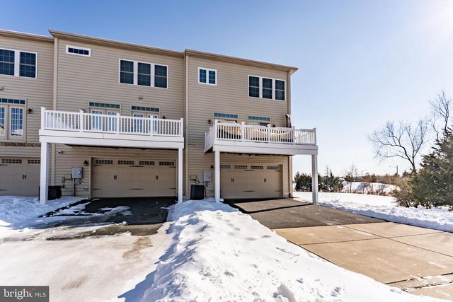 7921 CULLODEN CREST LN, Gainesville, VA 20155