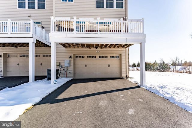 7921 CULLODEN CREST LN, Gainesville, VA 20155