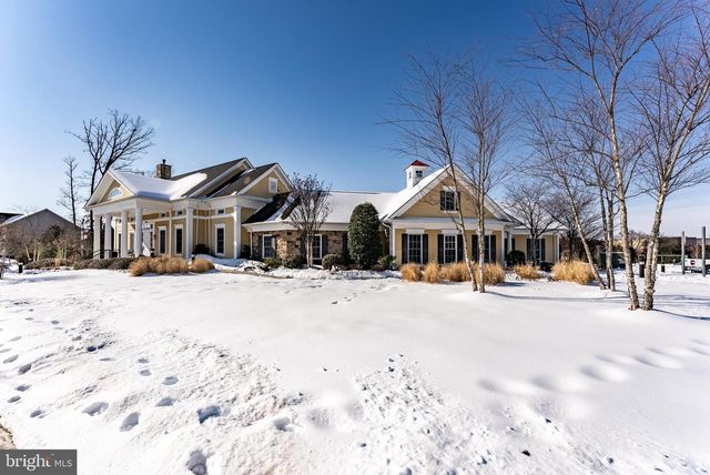 7921 CULLODEN CREST LN, Gainesville, VA 20155