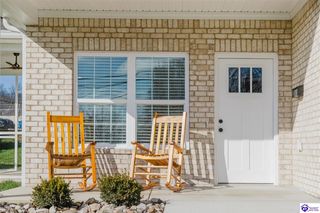 1104 N Main Street, Elizabethtown, KY 42701