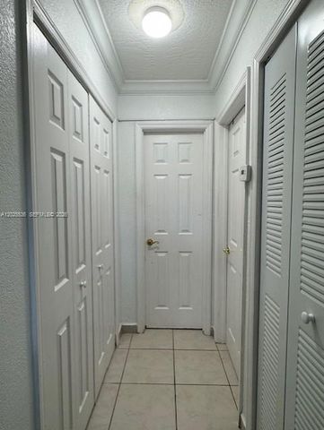 1655 W 44th Pl 211, Hialeah, FL 33012