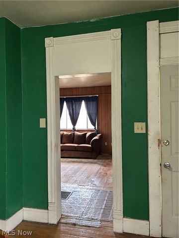 513 Union Street, Martins Ferry, OH 43935