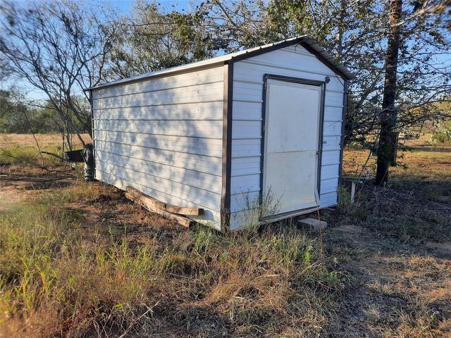 3160 Pettytown RD, Dale, TX 78616