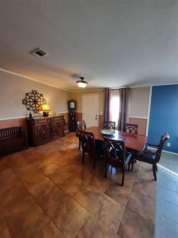 3160 Pettytown RD, Dale, TX 78616