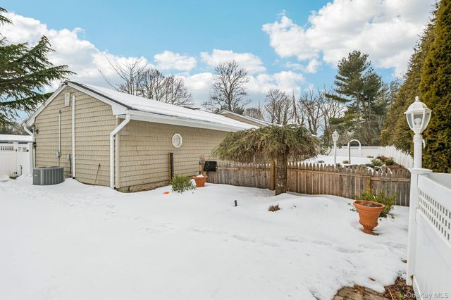 1 Fifty Acre Court, Saint James, NY 11780