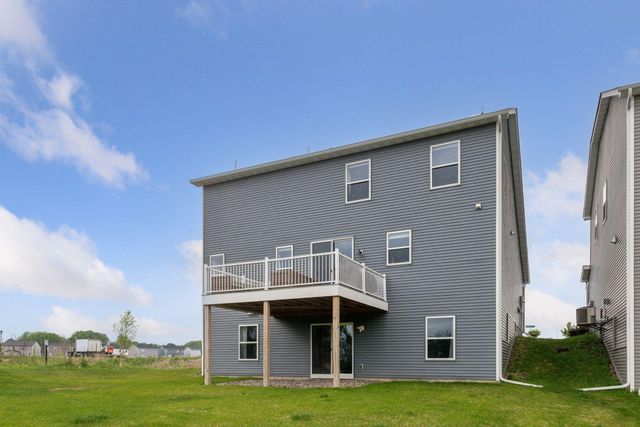1049 Fabel Lane, Waconia, MN 55387