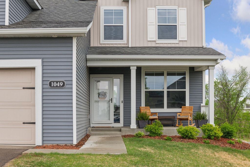 1049 Fabel Lane, Waconia, MN 55387