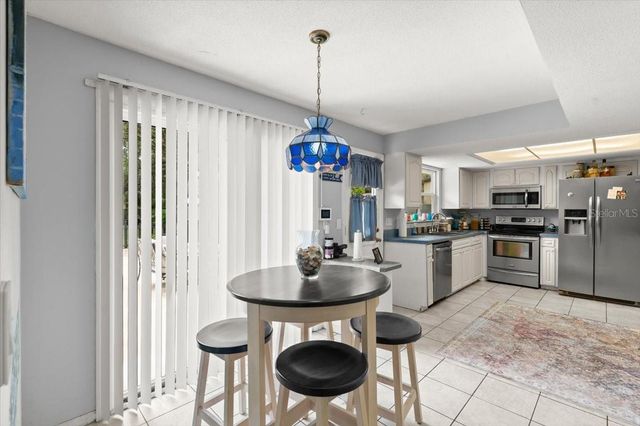 20 PUTNAM AVENUE, Ormond Beach, FL 32174