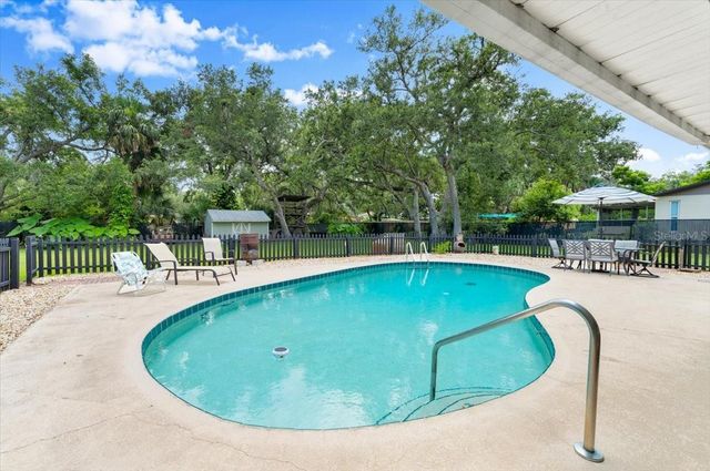 20 PUTNAM AVENUE, Ormond Beach, FL 32174