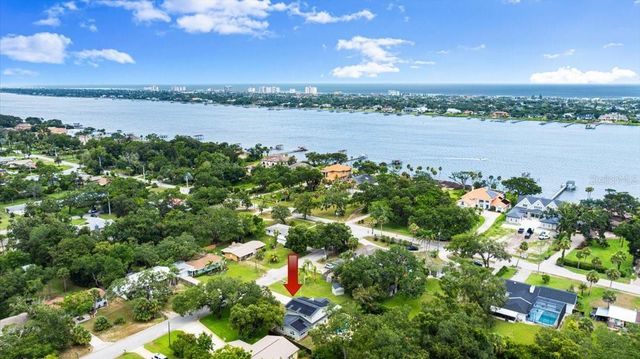 20 PUTNAM AVENUE, Ormond Beach, FL 32174