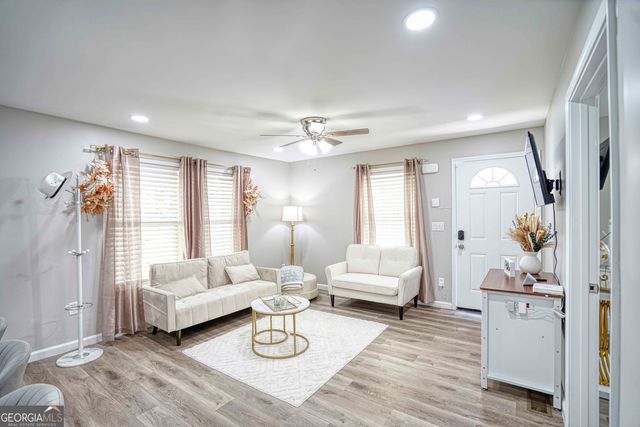 1827 Dunlap Avenue, East Point, GA 30344