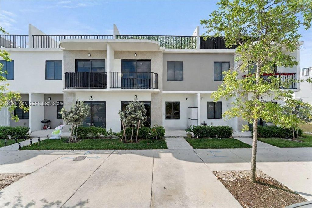 14590 SW 260th Street, Homestead, FL 33032